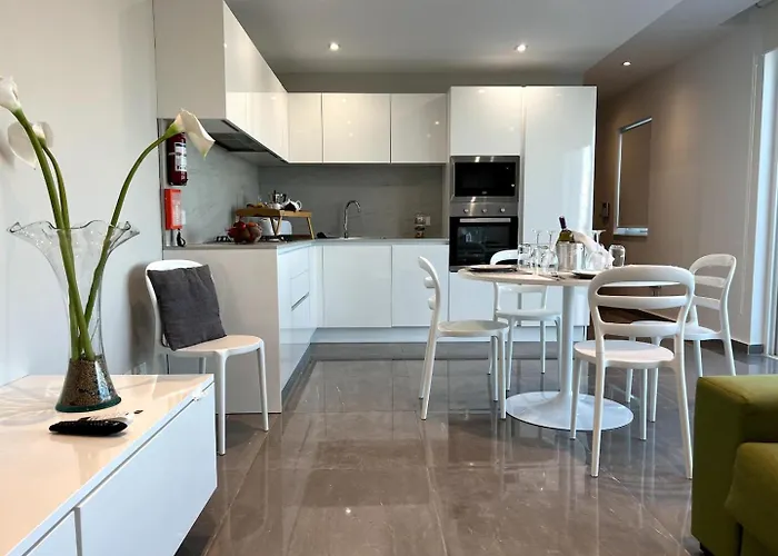 Apartment Private Pool For Your In Mellieha! *