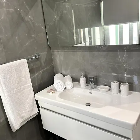 Private Pool For Your In Mellieha! 公寓