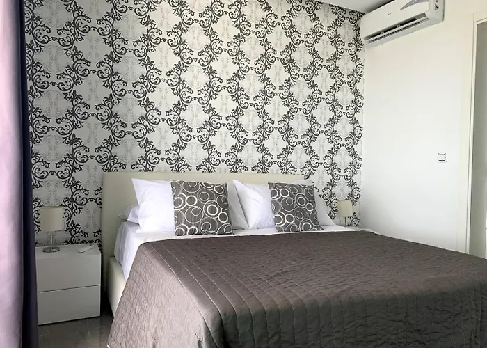 Private Pool For Your In Mellieha!